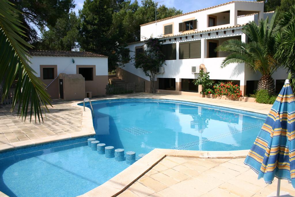 Viviendas Turisticas Vacacionales Allida Playa Migjorn Exterior photo