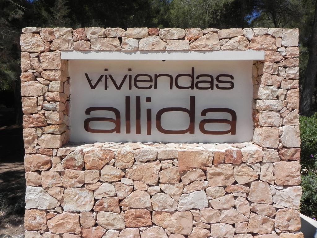 Viviendas Turisticas Vacacionales Allida Playa Migjorn Exterior photo